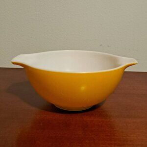 Pyrex Vintage 442 Butterfly Gold 1 1/2 Quart Cinderella Mixing Bowl No Decal